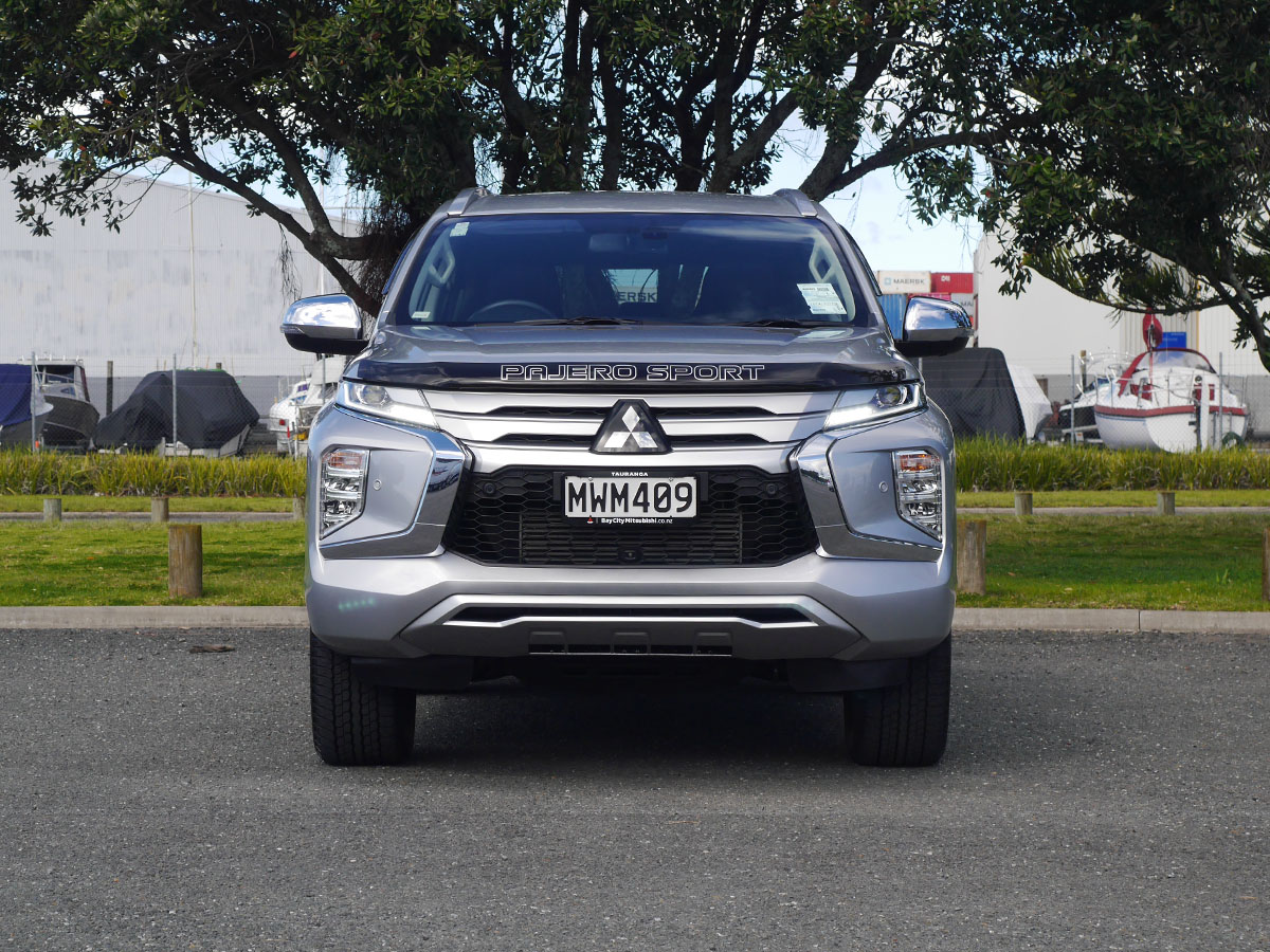 2020 Mitsubishi Pajero Sport VRX 2.4L Diesel 4WD 7 Seater 8 Speed Automatic