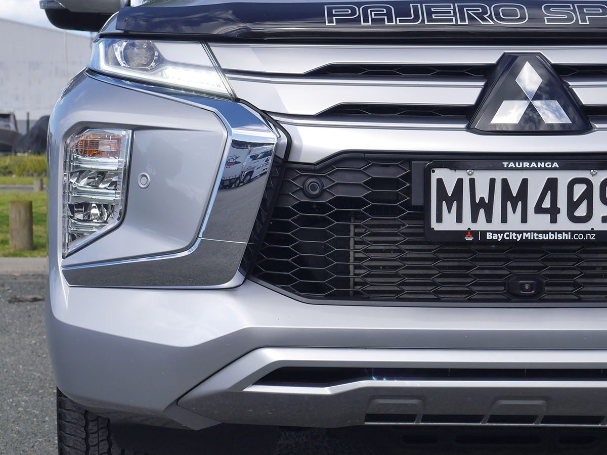 2020 Mitsubishi Pajero Sport VRX 2.4L Diesel 4WD 7 Seater 8 Speed Automatic