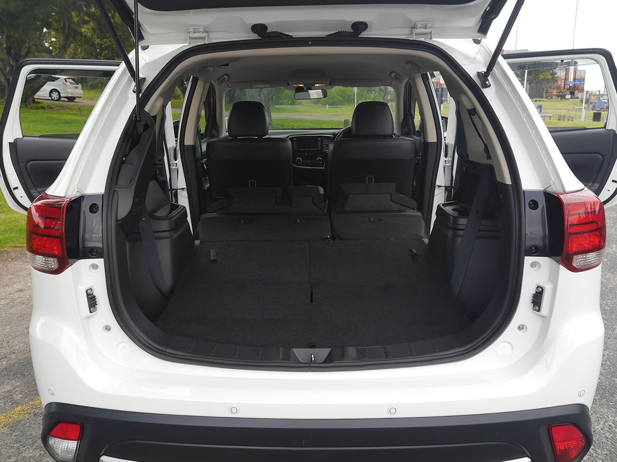 2016 Mitsubishi Outlander VRX 2.3L Diesel 4WD 6 Speed Auto