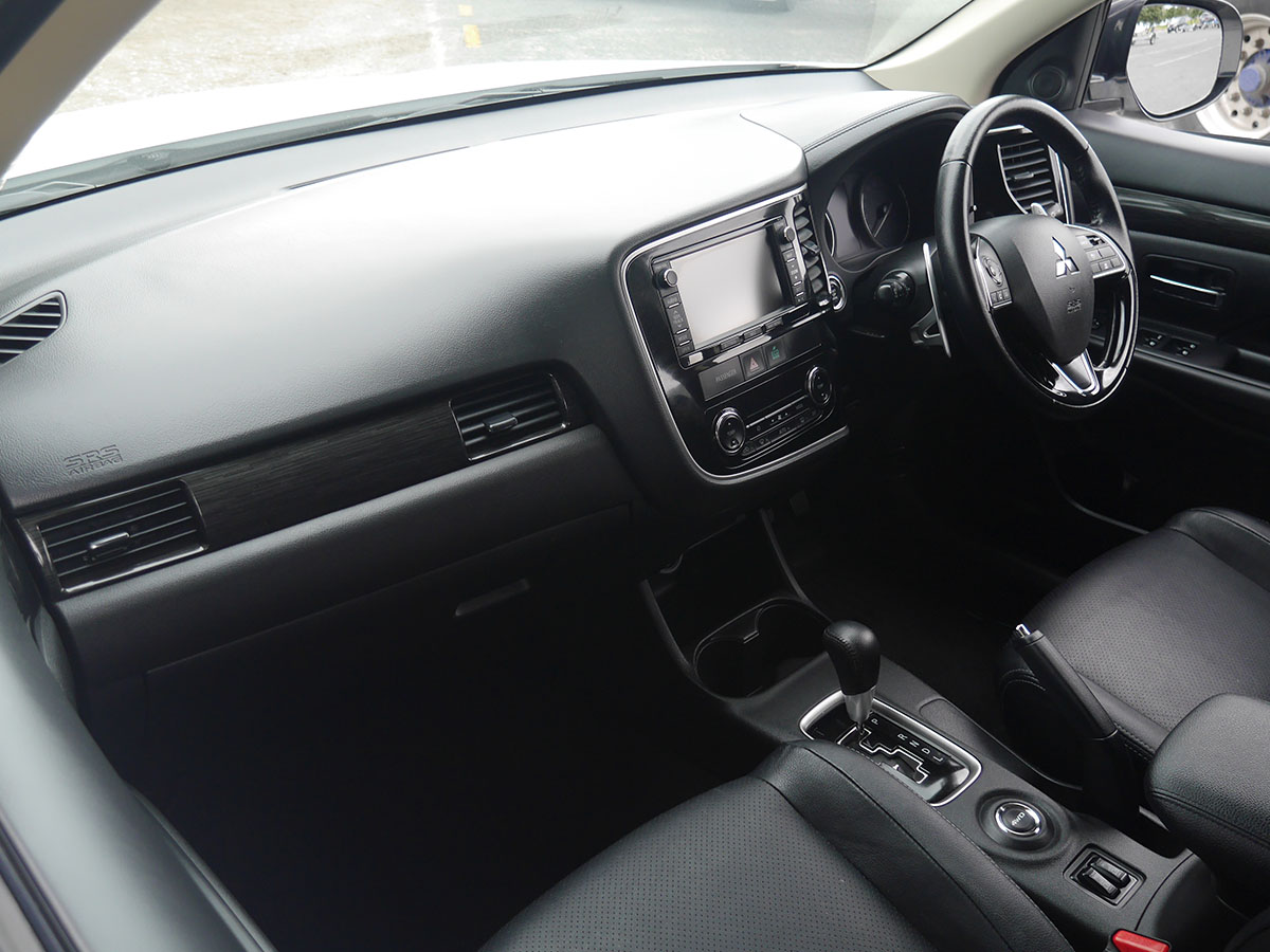 2016 Mitsubishi Outlander VRX 2.3L Diesel 4WD 6 Speed Auto