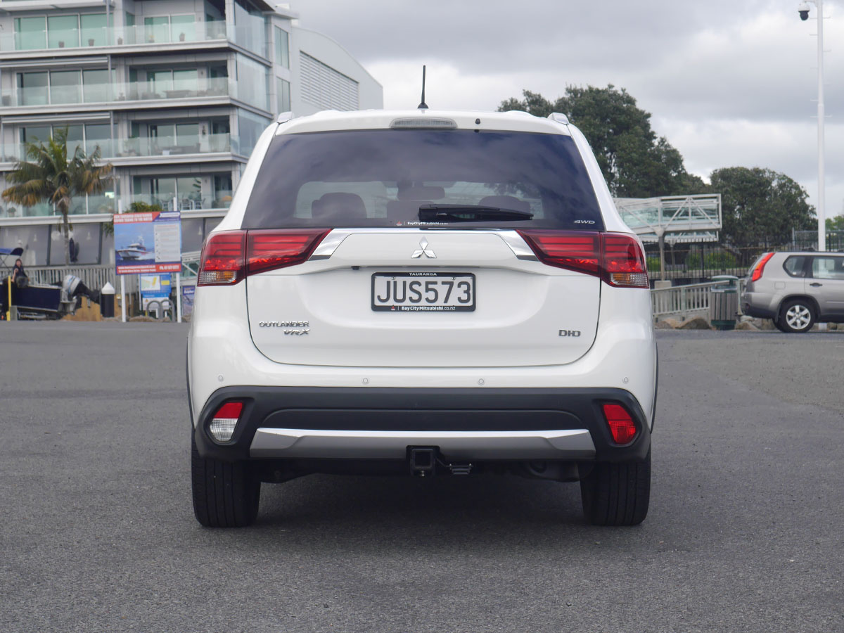 2016 Mitsubishi Outlander VRX 2.3L Diesel 4WD 6 Speed Auto