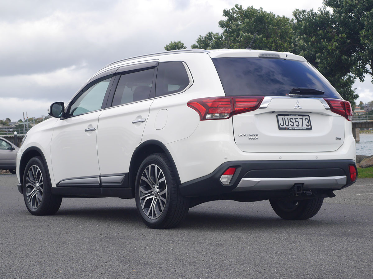 2016 Mitsubishi Outlander VRX 2.3L Diesel 4WD 6 Speed Auto