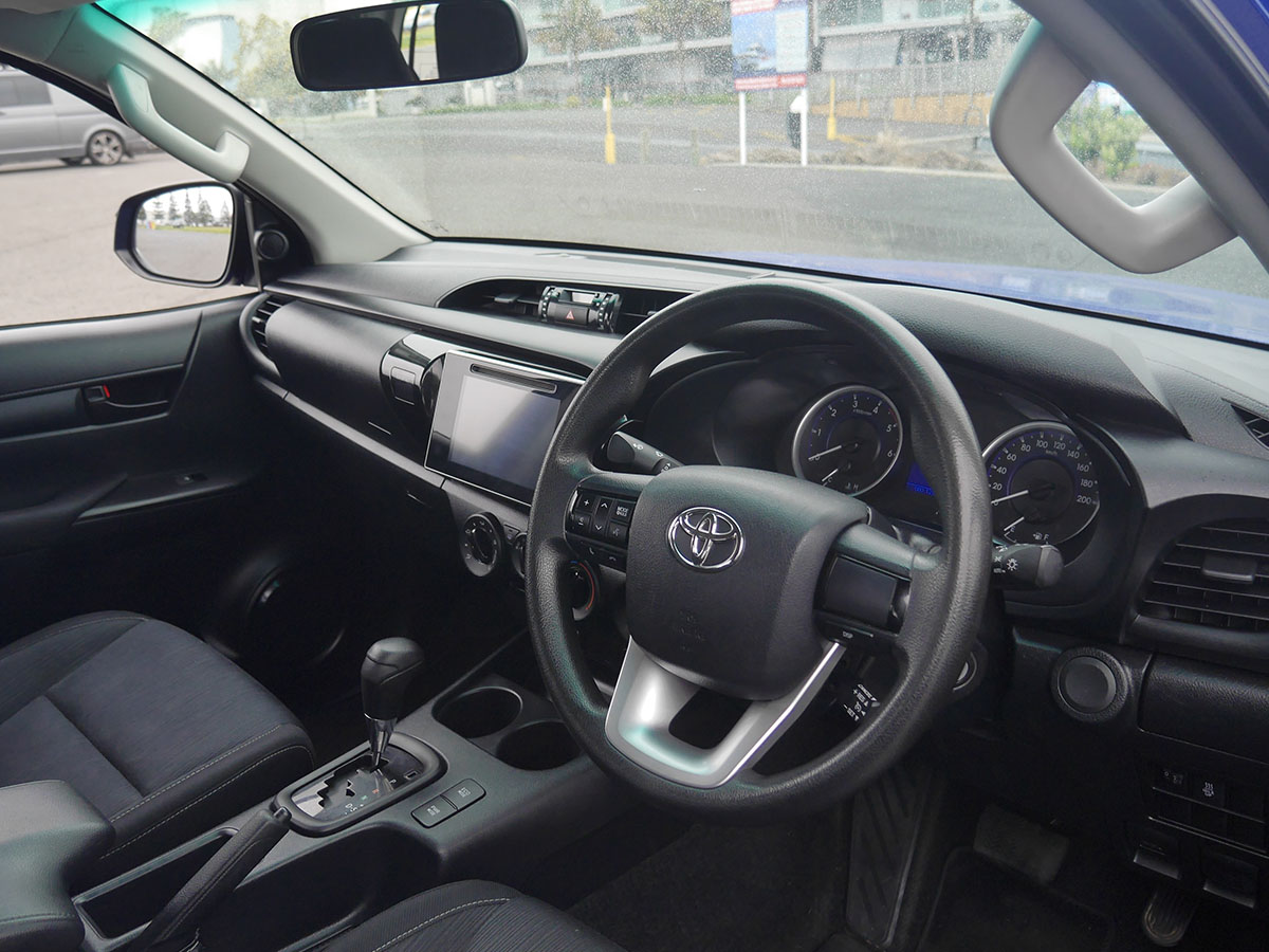 2016 Toyota Hilux SR 2.8L Diesel Turbo 6 Speed Auto