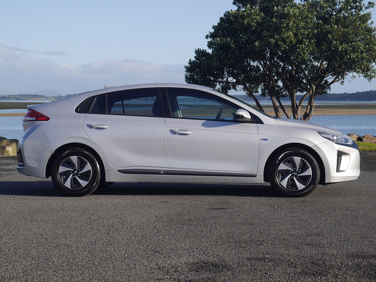 2018 Hyundai IONIQ Hybrid 1.6L Petrol Hybrid 1.6L Petrol