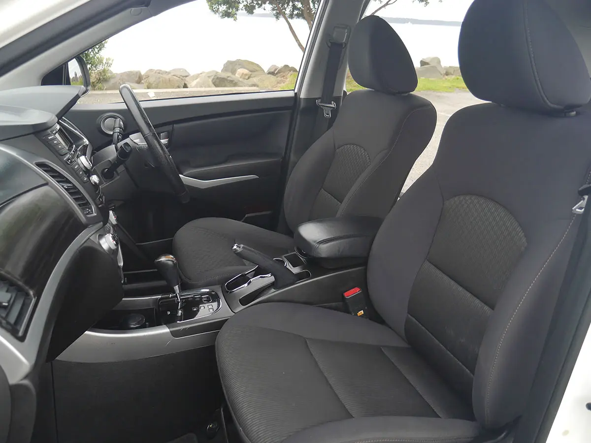 2014 SsangYong Korando 2.0L Petrol 2WD Sport A6