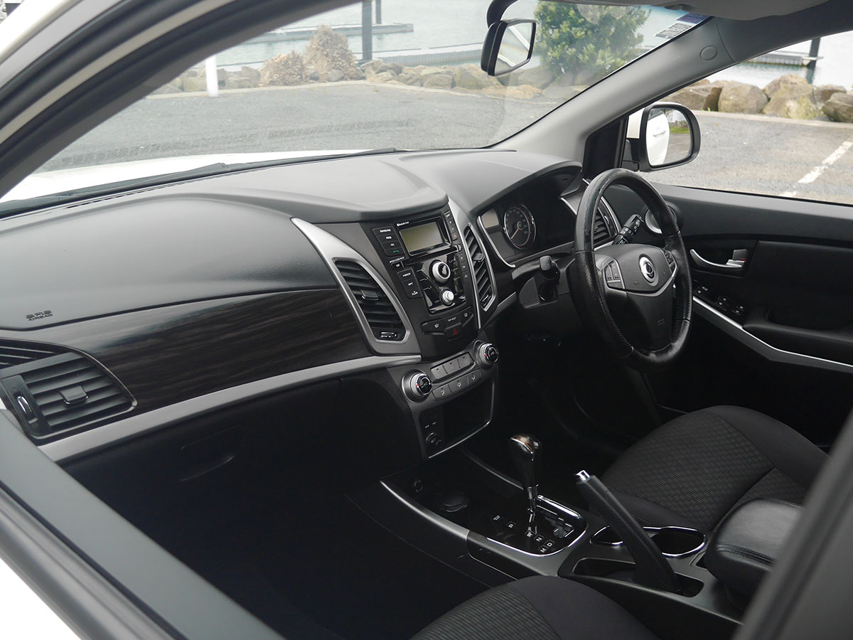 2014 SsangYong Korando 2.0L Petrol 2WD Sport A6