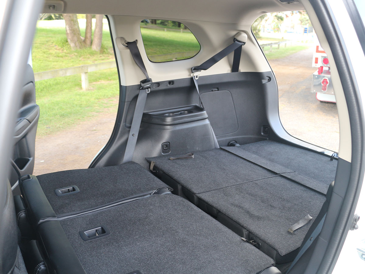 2014 Mitsubishi Outlander XLS 2.4L Petrol 4WD 7 Seater