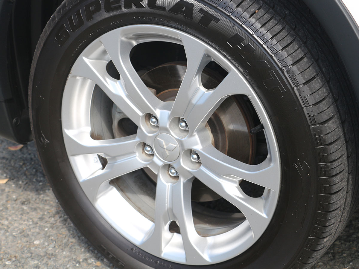 2014 Mitsubishi Outlander XLS 2.4L Petrol 4WD 7 Seater