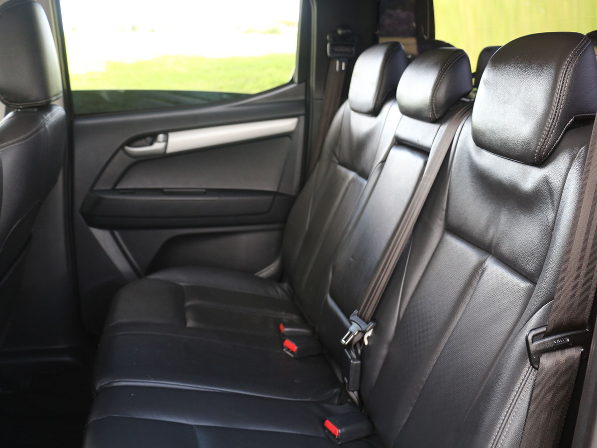 2015 Isuzu D-Max LS-T 3.0L Diesel Turbo Automatic