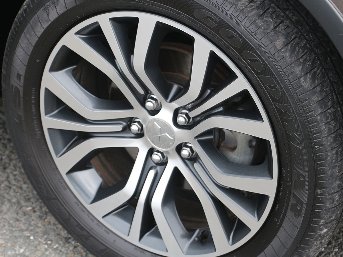 2015 Mitsubishi Outlander XLS 2.3L Diesel 4WD Automatic