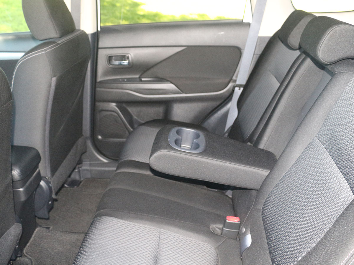 2018 Mitsubishi Outlander LS 2.0 Litre 2WD 7 Seater