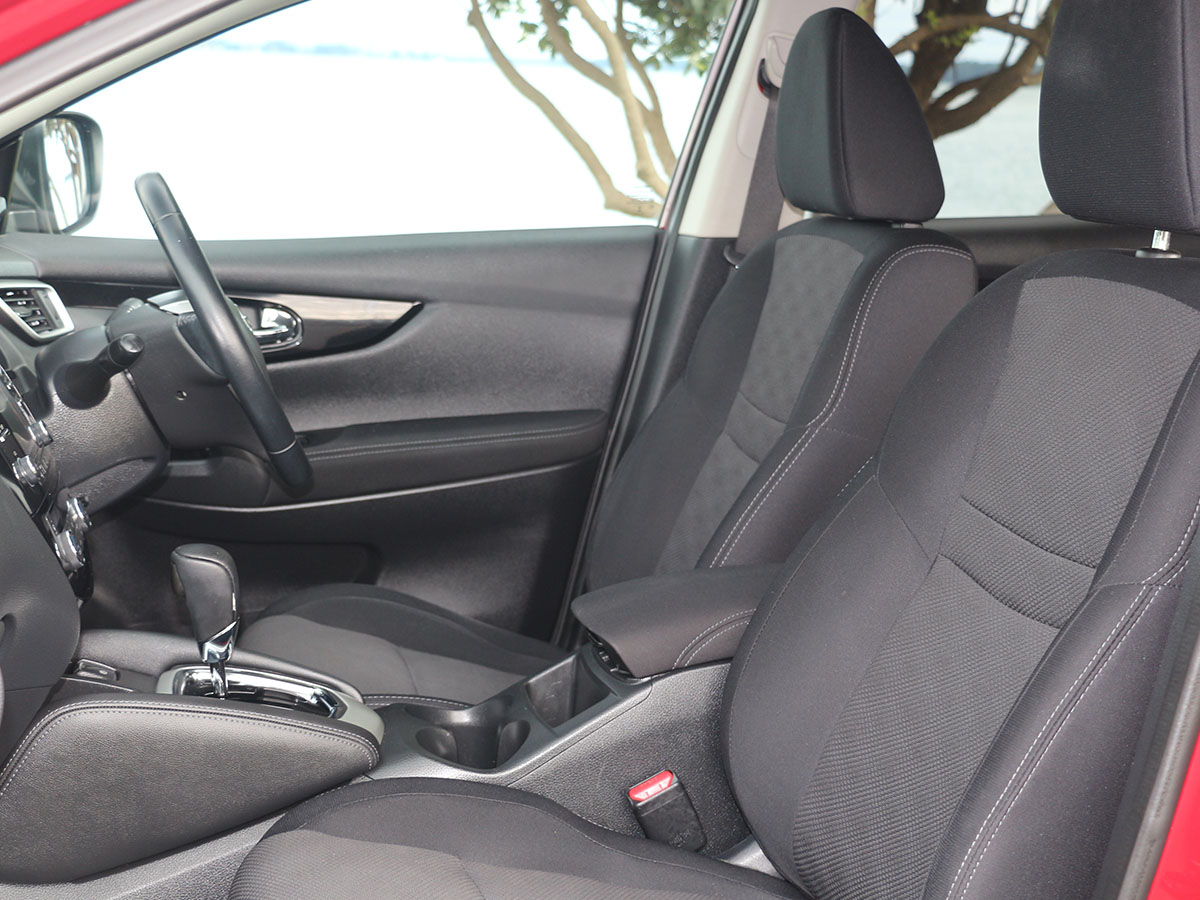 2018 Nissan Qashqai ST-L 2.0L Petrol CVT Auto