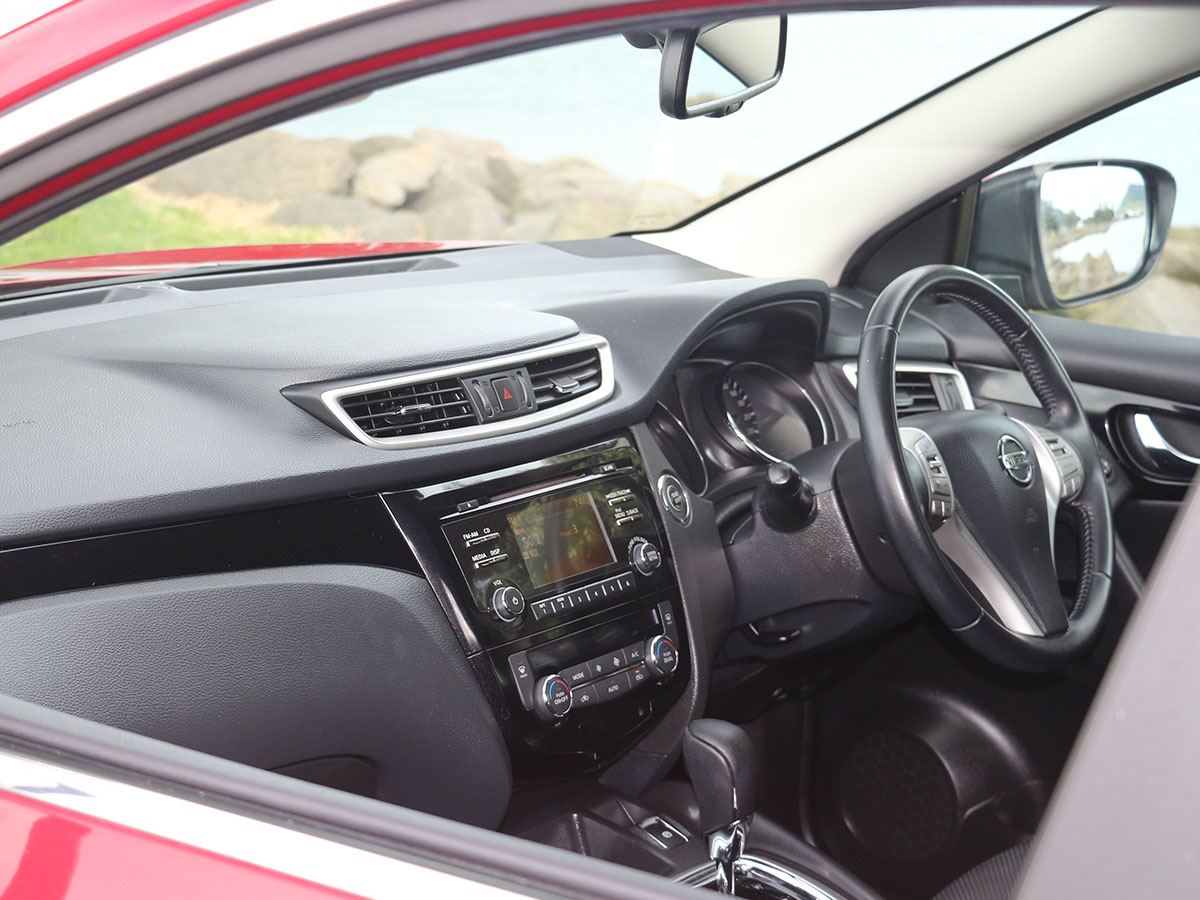 2018 Nissan Qashqai ST-L 2.0L Petrol CVT Auto