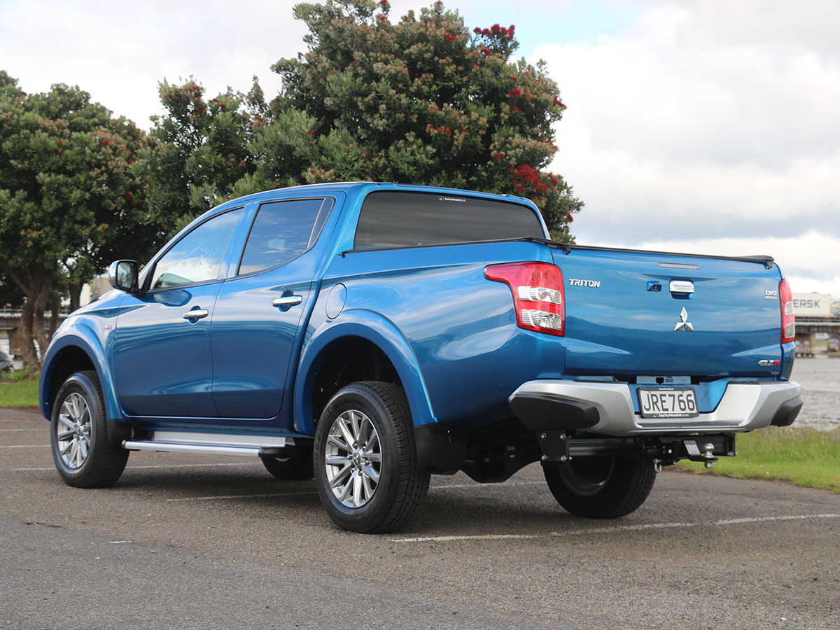2016 Mitsubishi Triton GLXR 2.4L 2WD Diesel Turbo 6 Speed Manual