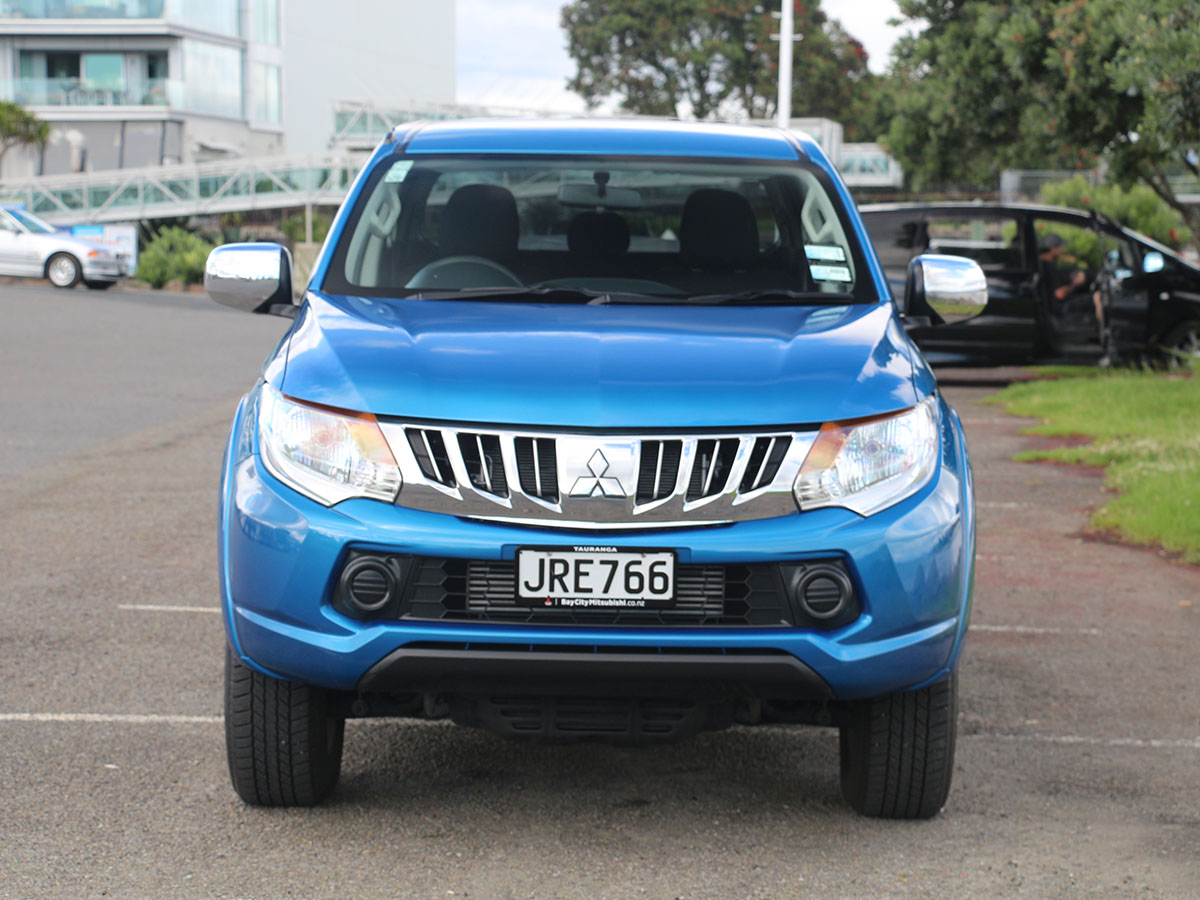 2016 Mitsubishi Triton GLXR 2.4L 2WD Diesel Turbo 6 Speed Manual
