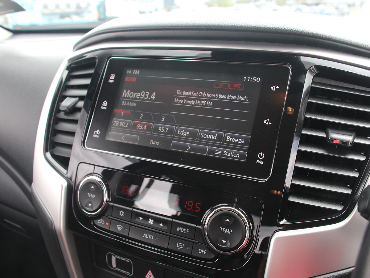 2019 Mitsubishi Triton VRX 2.4L Diesel Turbo 6 speed Auto