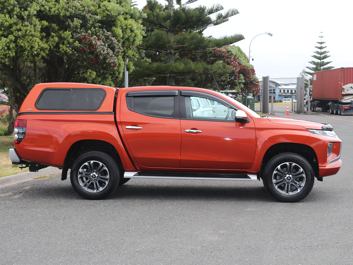 2019 Mitsubishi Triton VRX 4WD 2.4L Diesel Turbo 6 Speed Auto