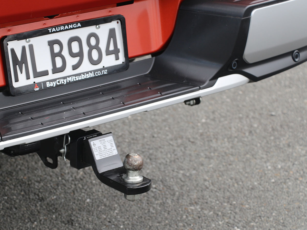 2019 Mitsubishi Triton VRX 4WD 2.4L Diesel Turbo 6 Speed Auto