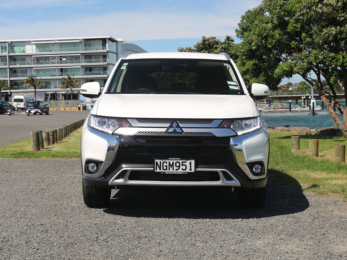 2021 Mitsubishi Outlander XLS 2.3L Diesel 4WD Automatic