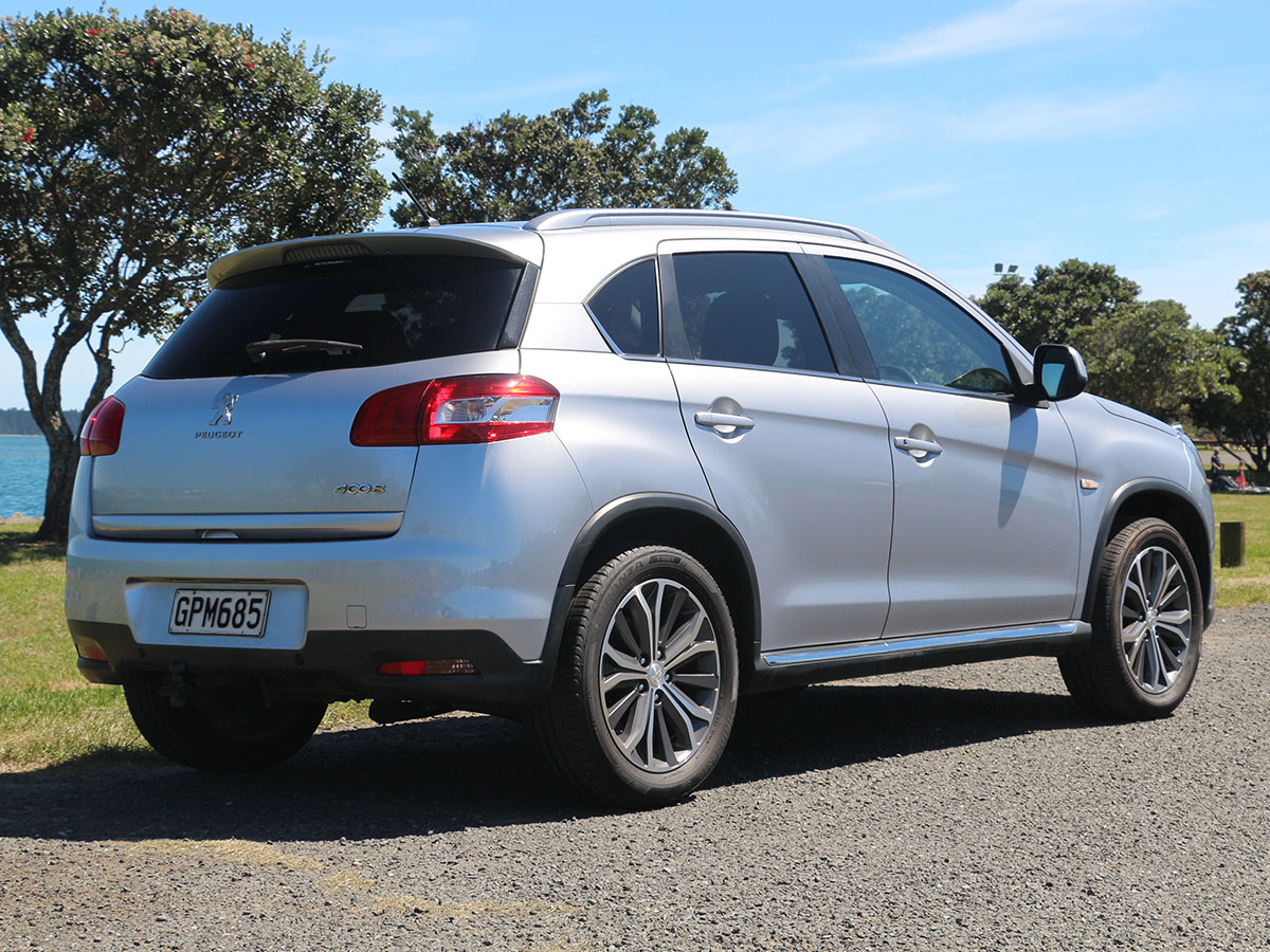 2012 Peugeot 4008 Allure 2X4 2.0L Petrol CVT Auto