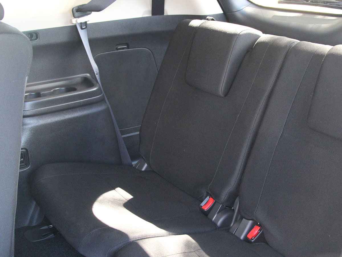 2017 Mitsubishi Outlander LS 4WD 2.4L Petrol 7 Seater Automatic