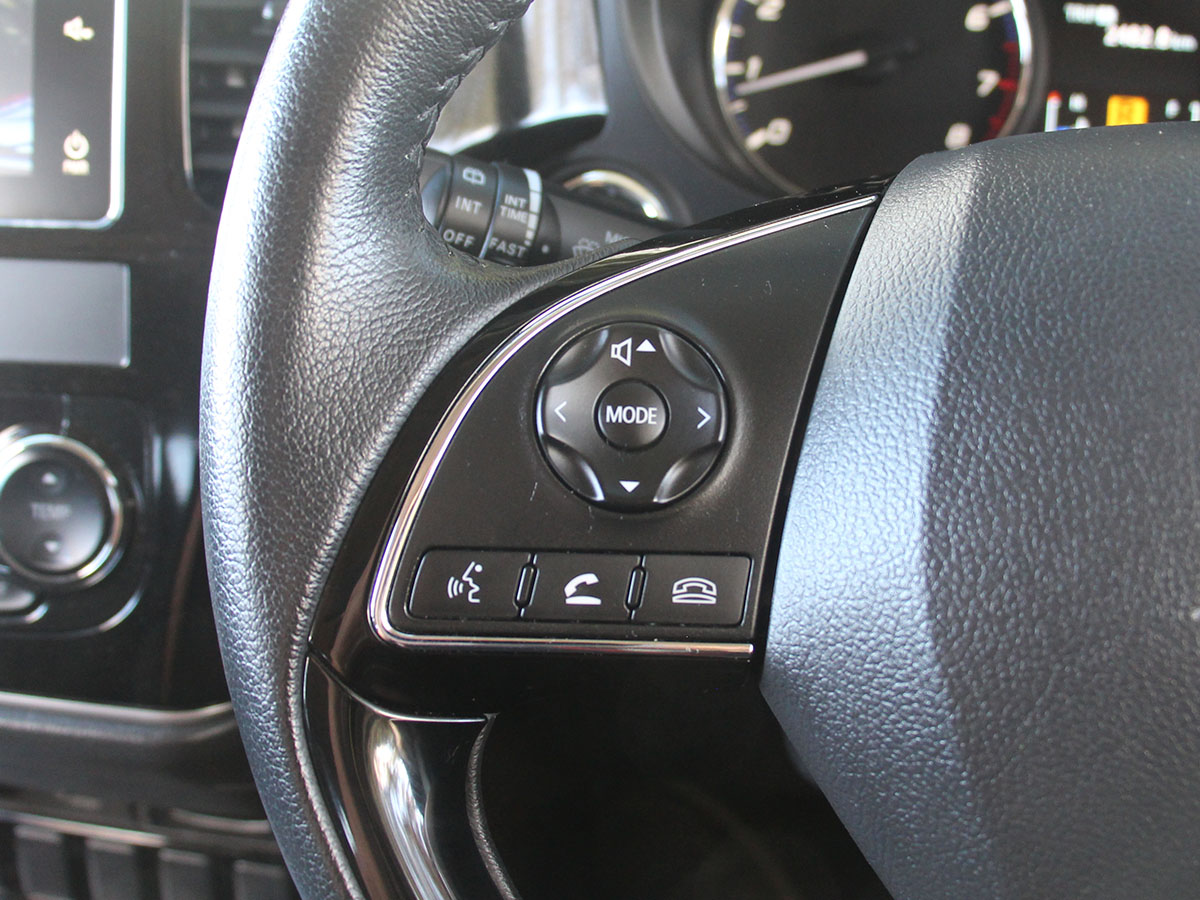 2017 Mitsubishi Outlander LS 4WD 2.4L Petrol 7 Seater Automatic