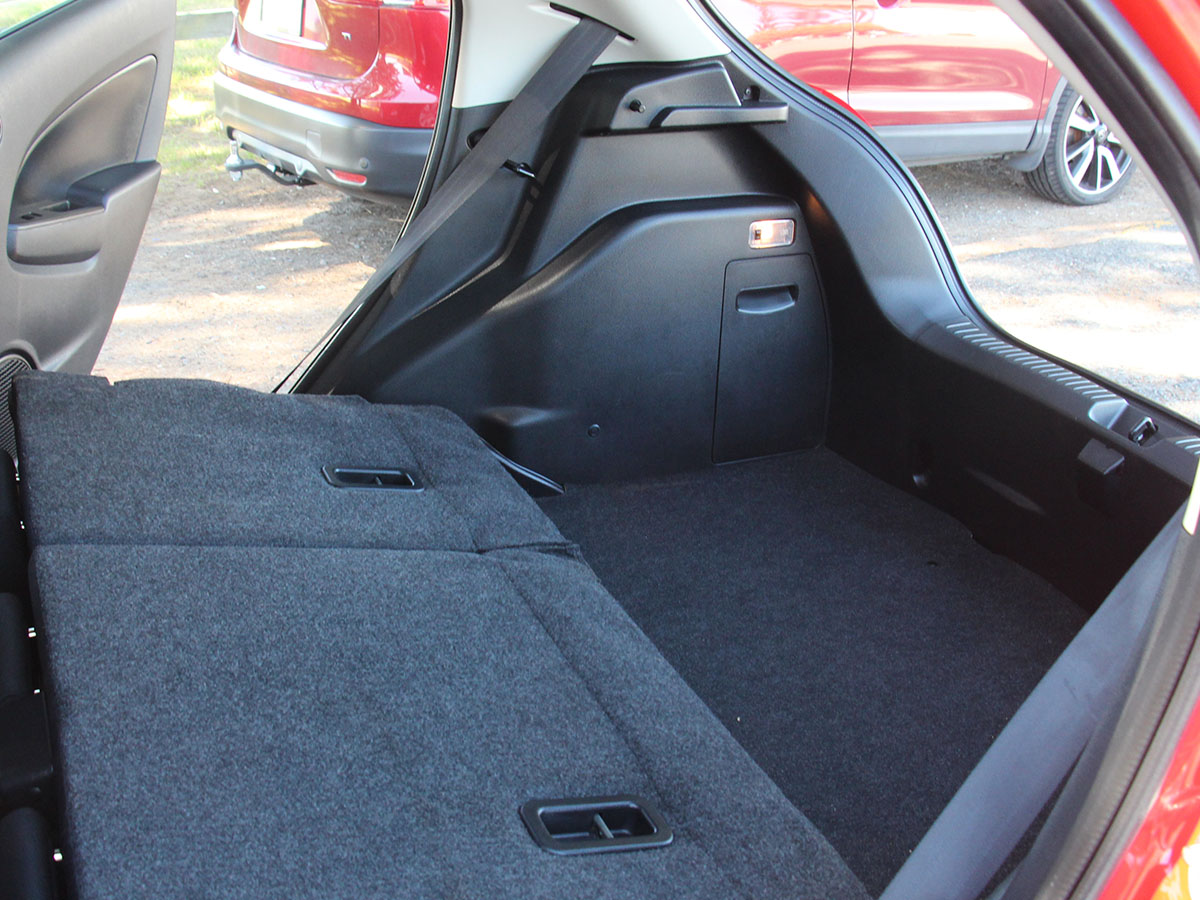 2012 Mazda 2 Classic 1.5L Petrol Manual