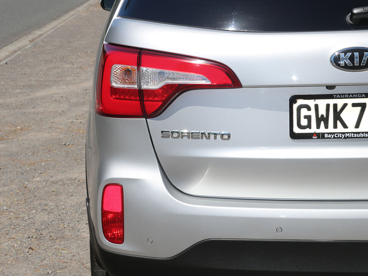 2013 Kia Sorento 2.2L Diesel 6-Speed Auto AWD