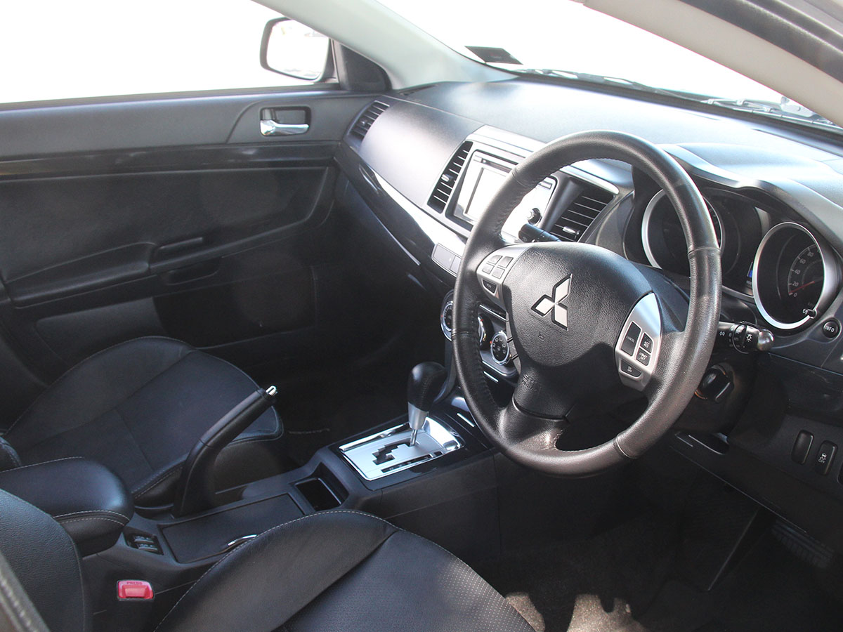 2013 Mitsubishi Lancer 2.0P Sei Sedan Auto