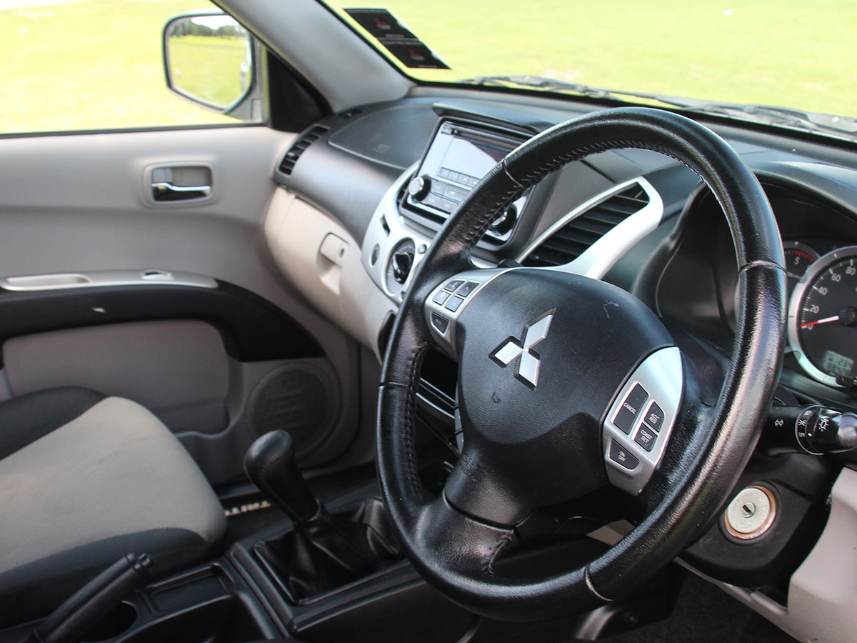 2015 Mitsubishi Triton GLX 2.5L Diesel Manual