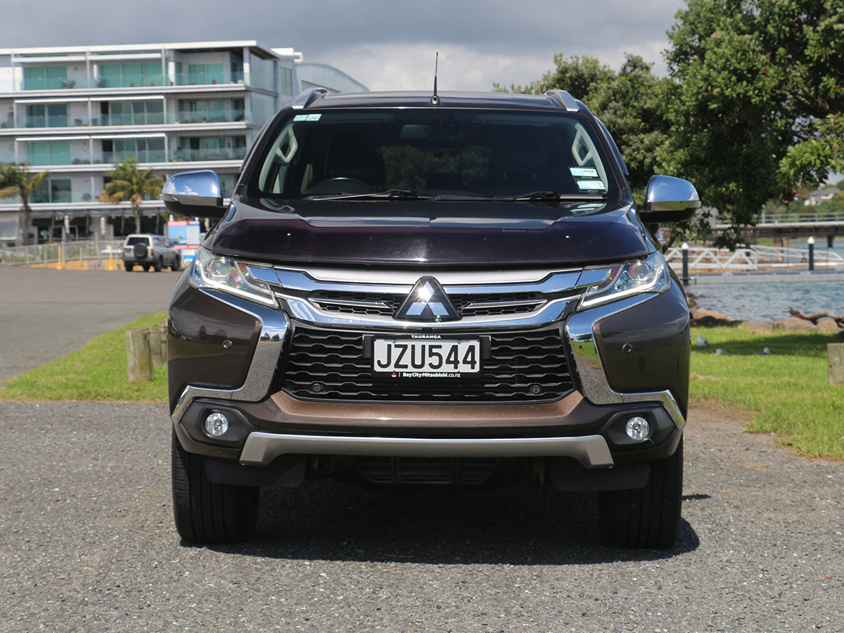 2016 Mitsubishi Pajero Sport VRX 2.4L Diesel 4WD 8 Speed Automatic