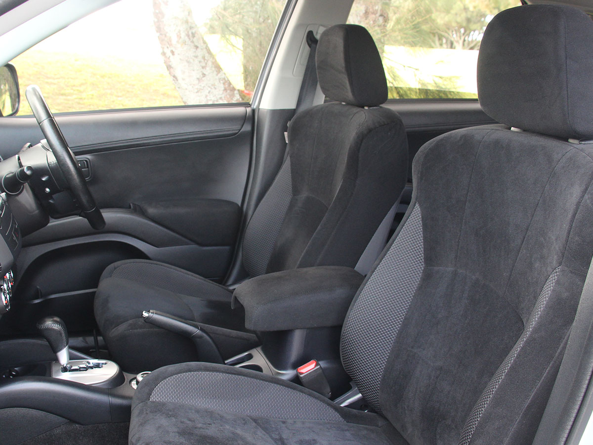 2012 Mitsubishi Outlander LS 2.4L Petrol Automatic