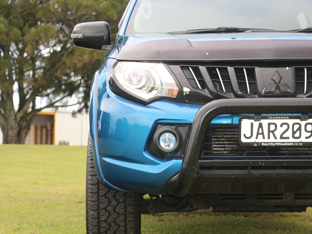 2015 Mitsubishi Triton GLS 2.4L Diesel Turbo 4WD