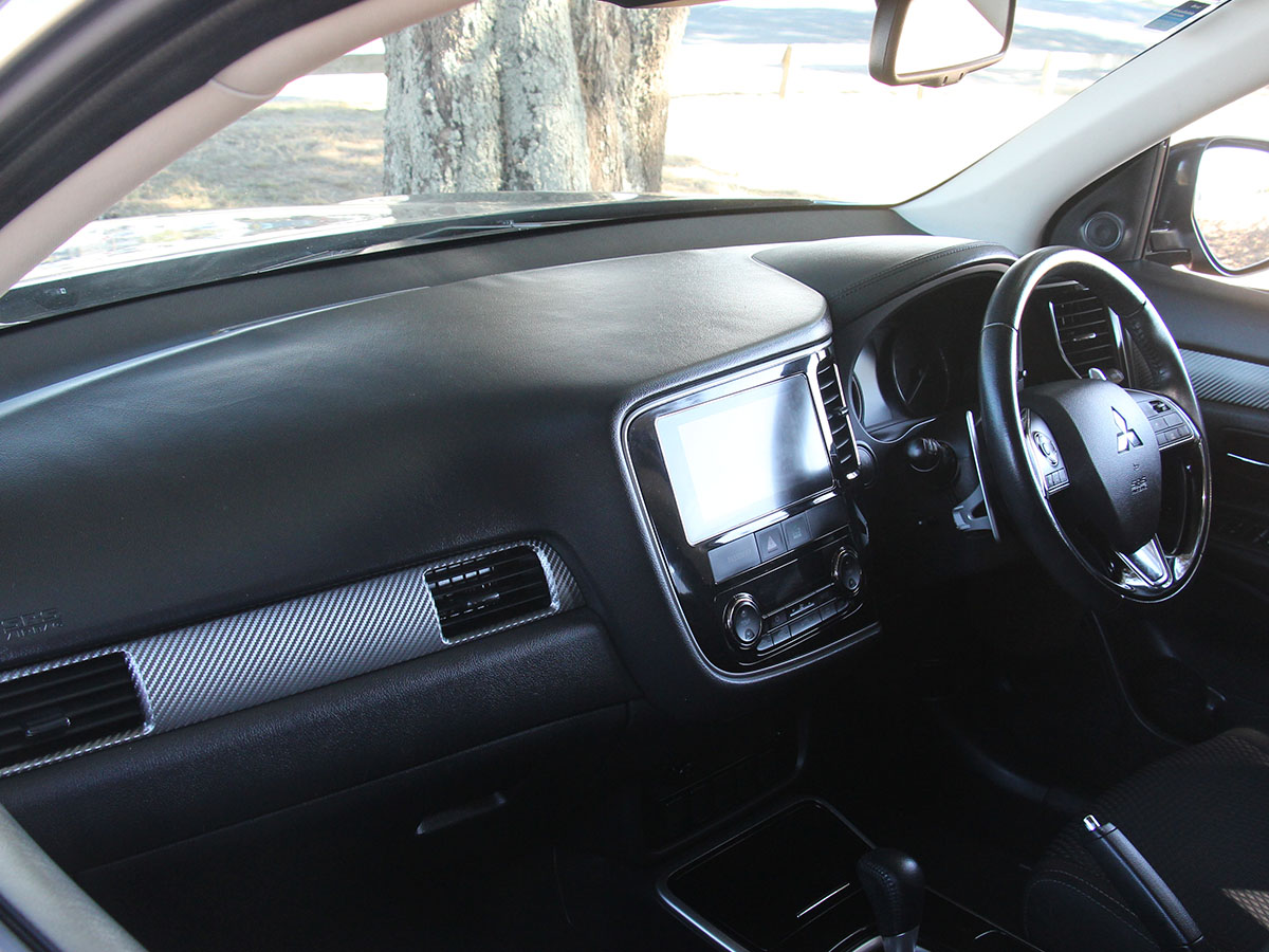 2017 Mitsubishi Outlander XLS 2.0L 2WD Petrol Automatic