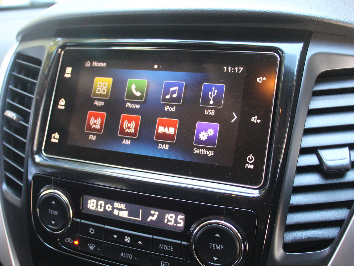 2017 Mitsubishi Pajero Sport VRX 2.4L Diesel 4WD 8 Speed Automatic