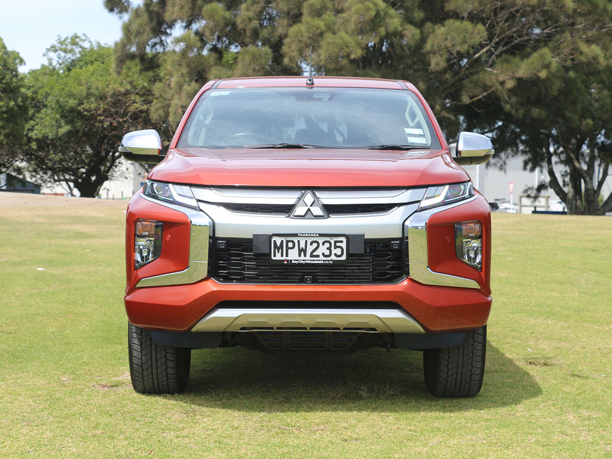 2020 Mitsubishi Triton VRX 2.4L Diesel 2WD 6 Speed Auto