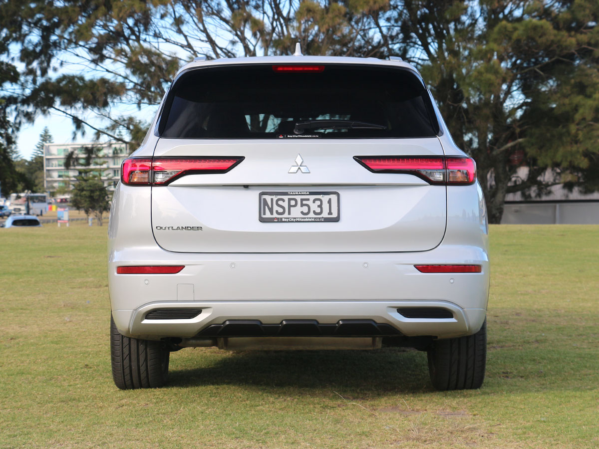 2021 Mitsubishi Outlander VRX 2.5L Petrol 2WD 7 Seater