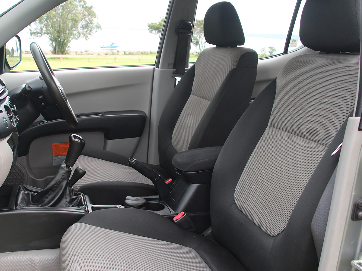 2014 Mitsubishi Triton 2.5L Diesel 4WD Manual