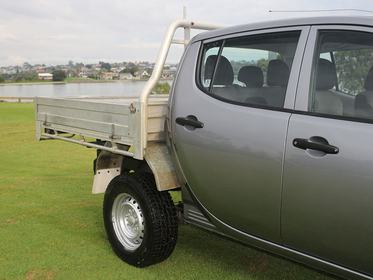 2014 Mitsubishi Triton 2.5L Diesel 4WD Manual