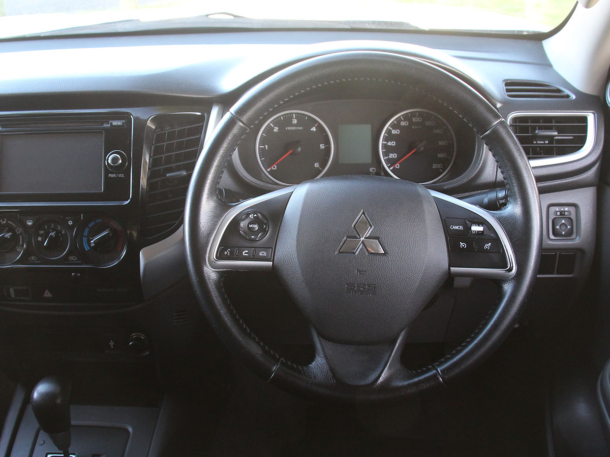 2017 Mitsubishi Triton GLXR 2.4L Diesel Turbo 2WD Auto