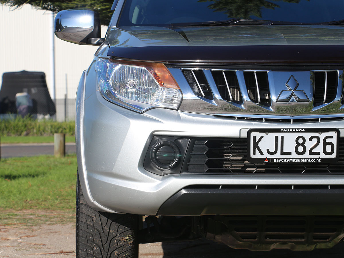 2017 Mitsubishi Triton GLXR 2.4L Diesel Turbo 2WD Auto