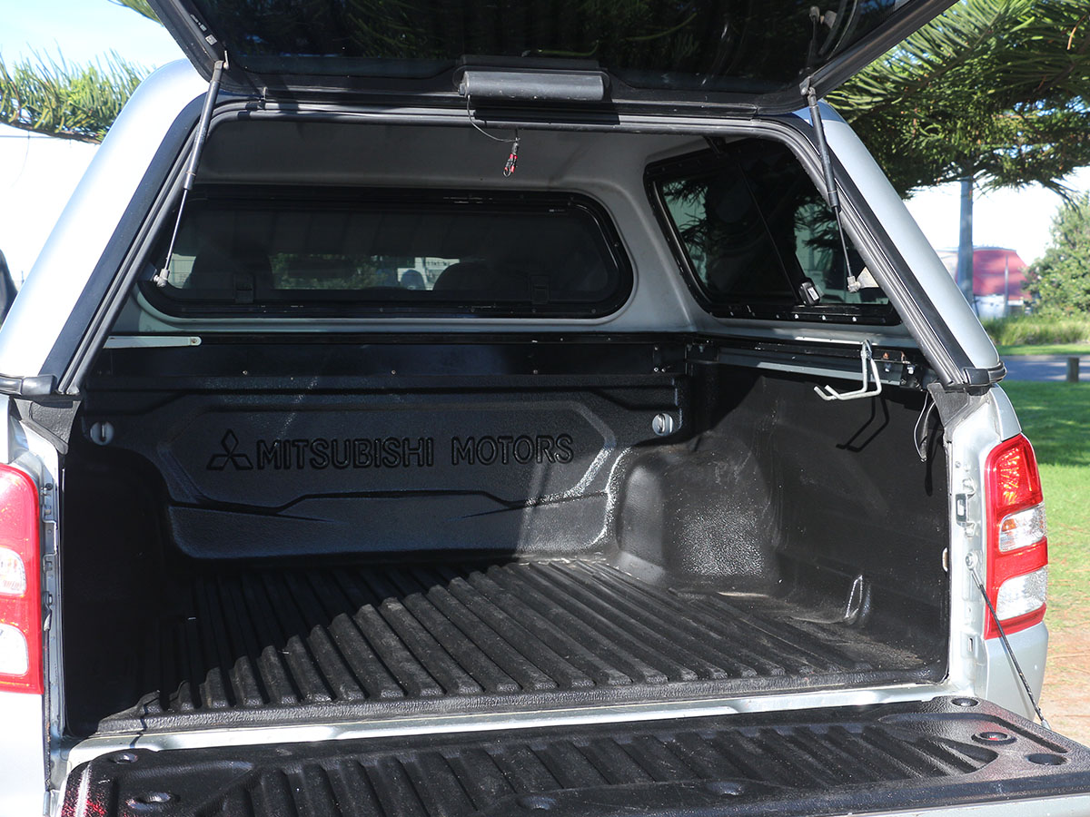 2017 Mitsubishi Triton GLXR 2.4L Diesel Turbo 2WD Auto