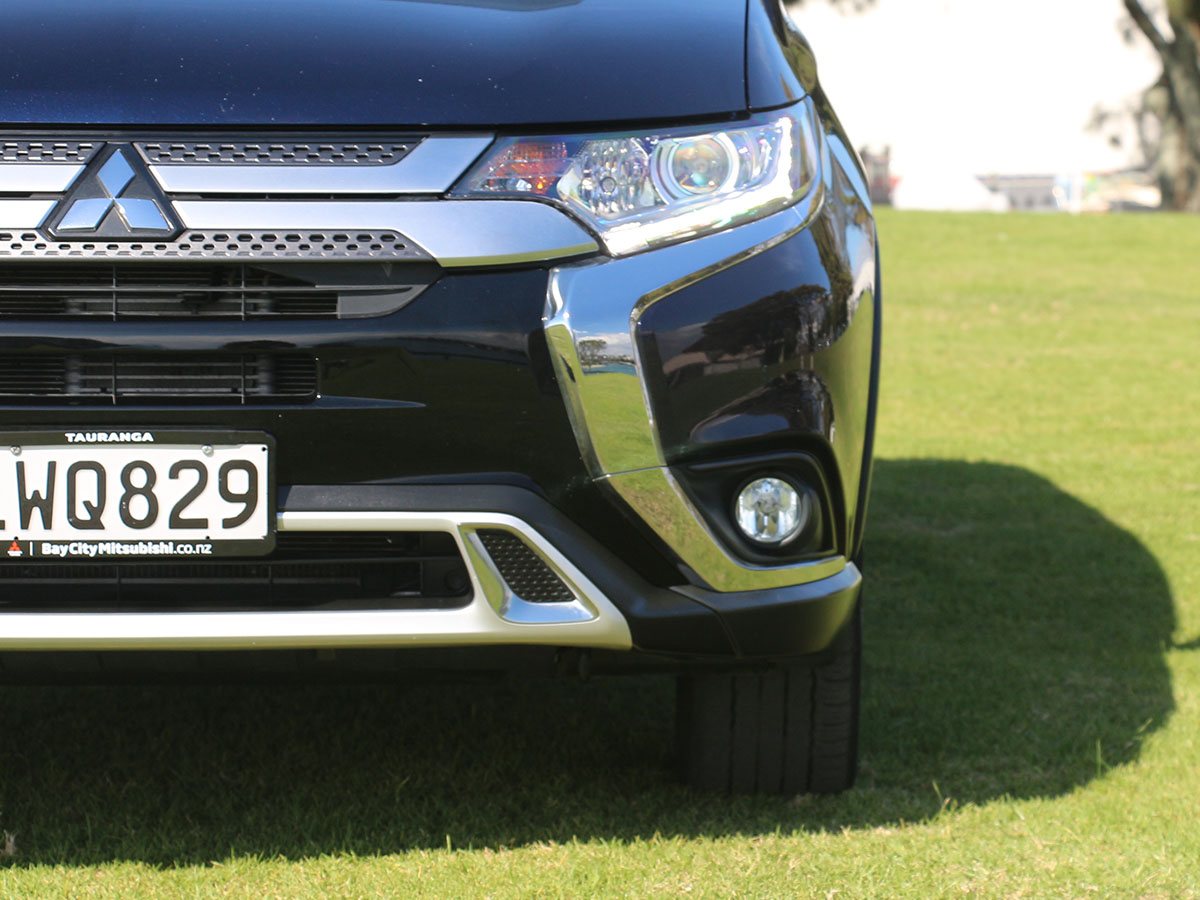 2019 Mitsubishi Outlander LS 2.4L Petrol 4WD 7 Seater