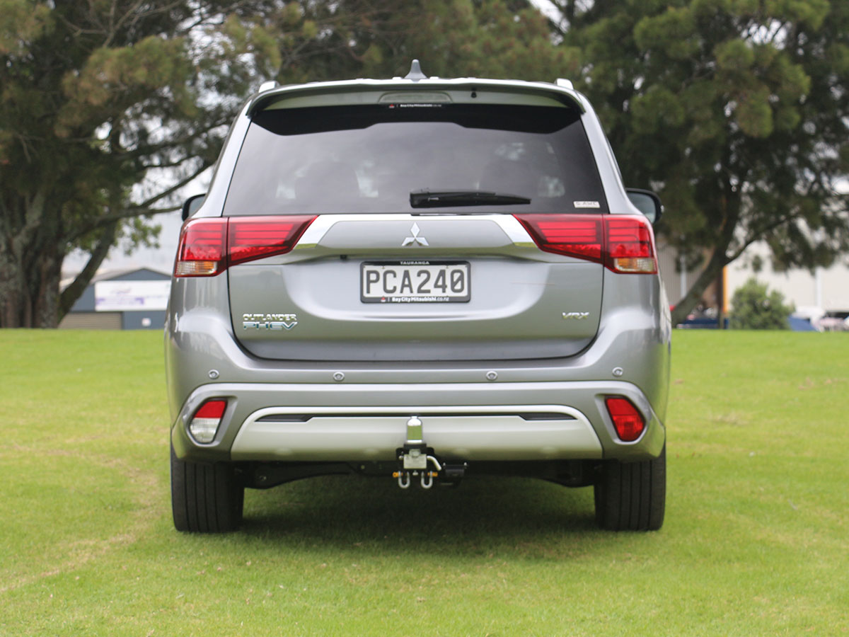 2021 Mitsubishi Outlander VRX PHEV 4WD