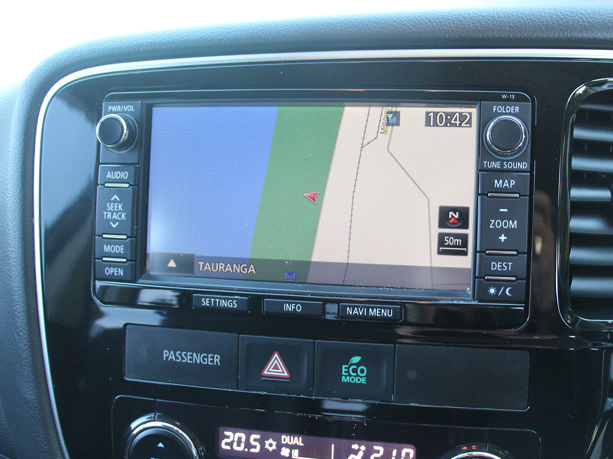 2016 Mitsubishi Outlander VRX 2.4L Petrol 4WD 7 Seater