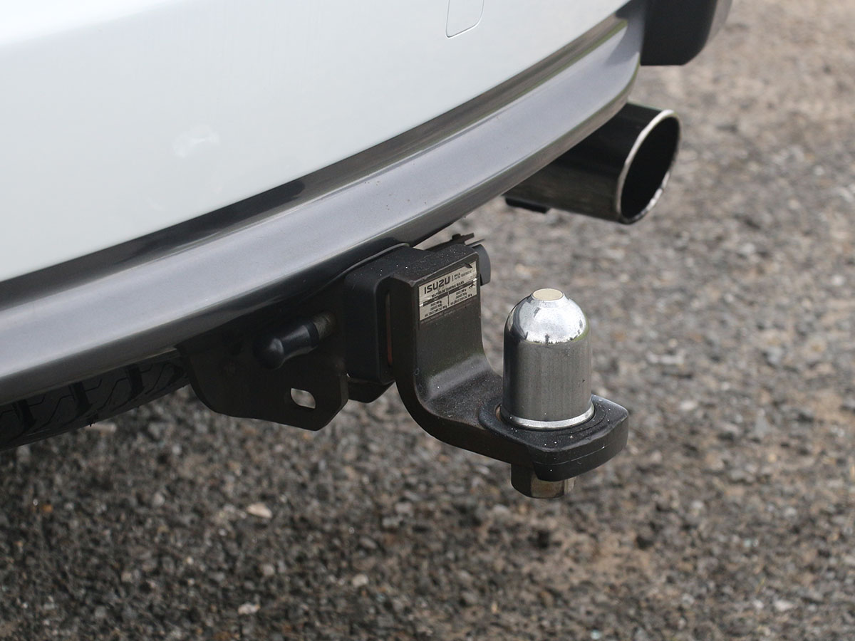 2015 Isuzu MU-X 3.0L Diesel 4WD 7 Seater