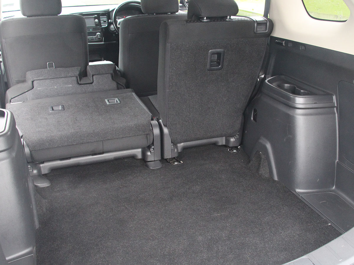 2015 Mitsubishi Outlander LS 2.0L Petrol Auto