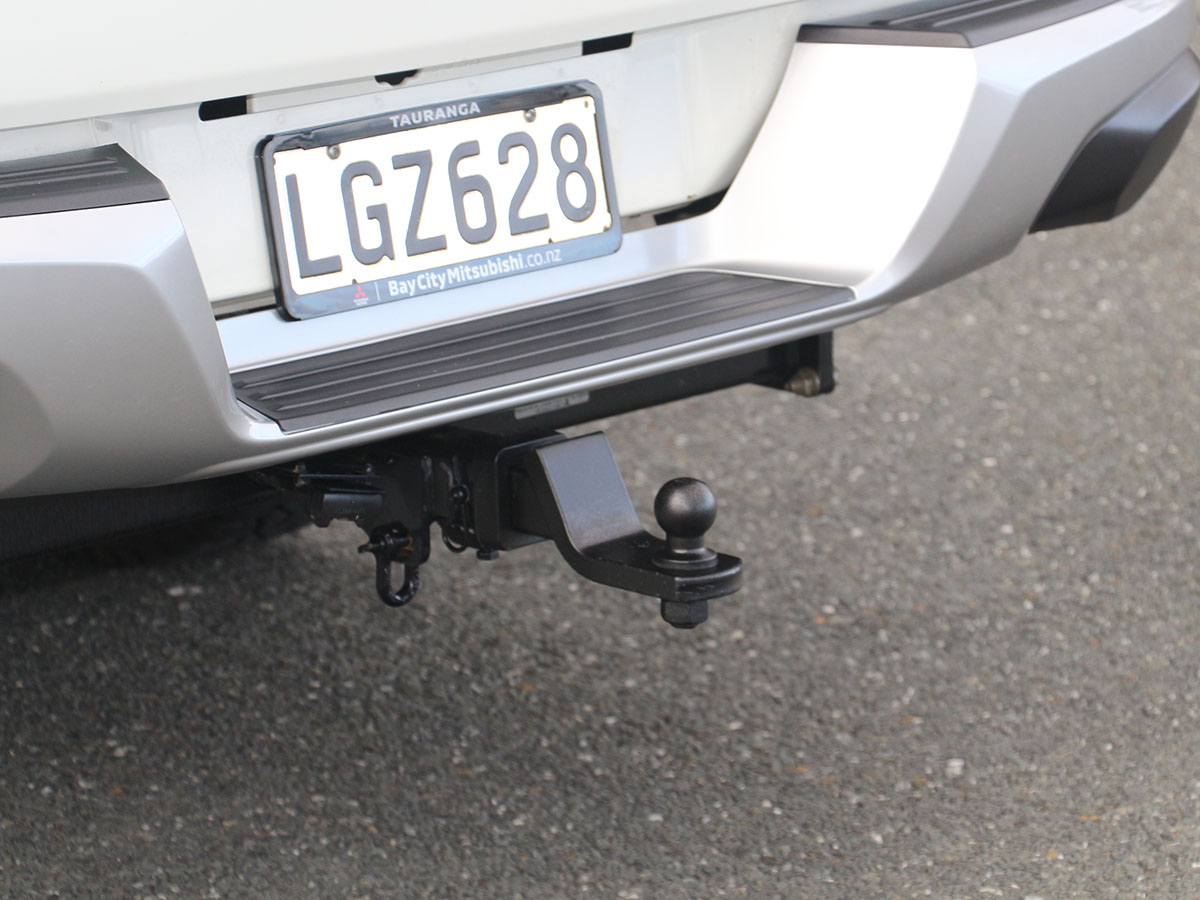 2018 Mitsubishi Triton GLXR 4WD 2.4L Diesel 6 Speed Manual