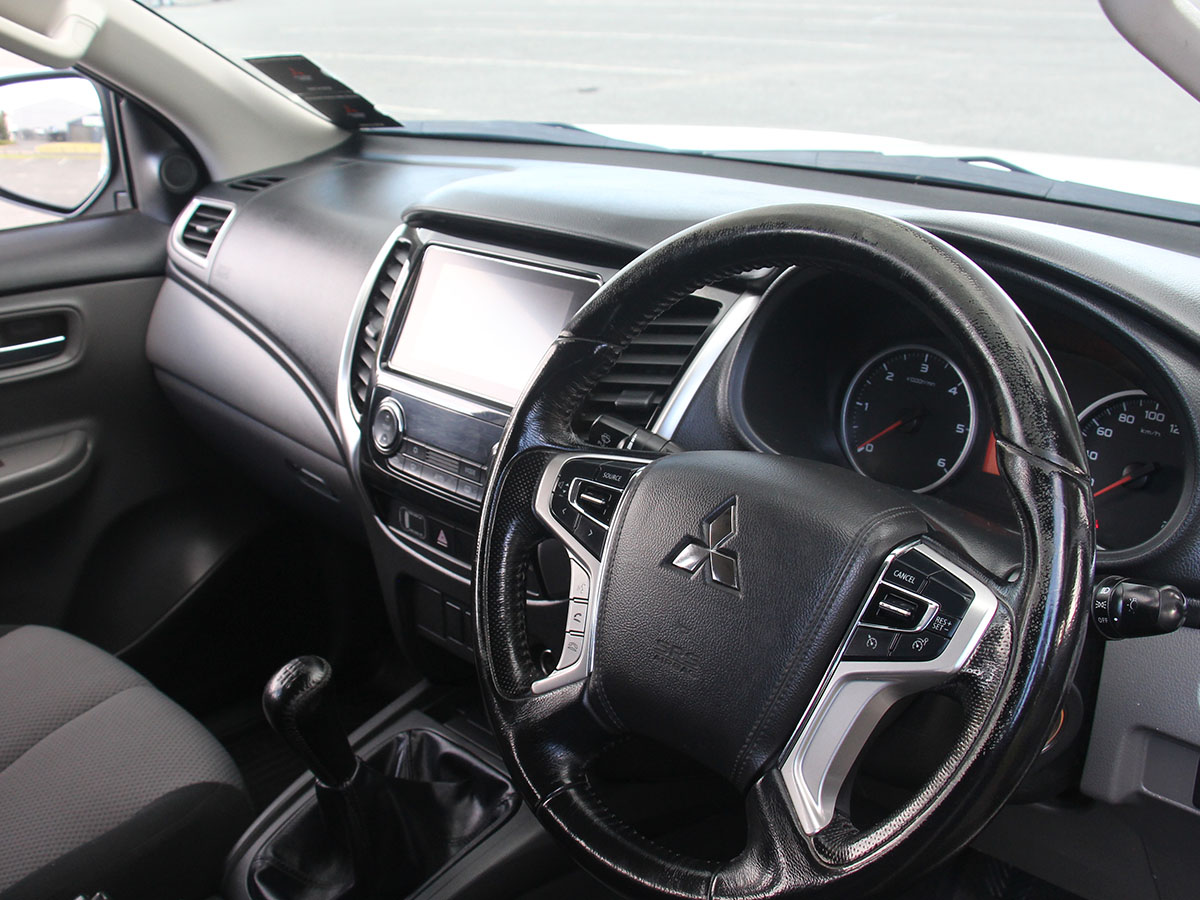 2018 Mitsubishi Triton GLXR 4WD 2.4L Diesel 6 Speed Manual