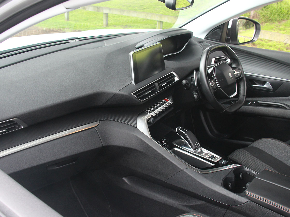 2018 Peugeot 3008 Active 1.6L Turbo Petrol